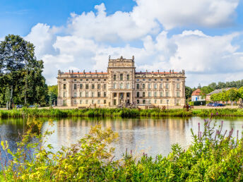 Kultur & Schlösserreise inkl. Schlossmenü an der Schweriner Seenplatte