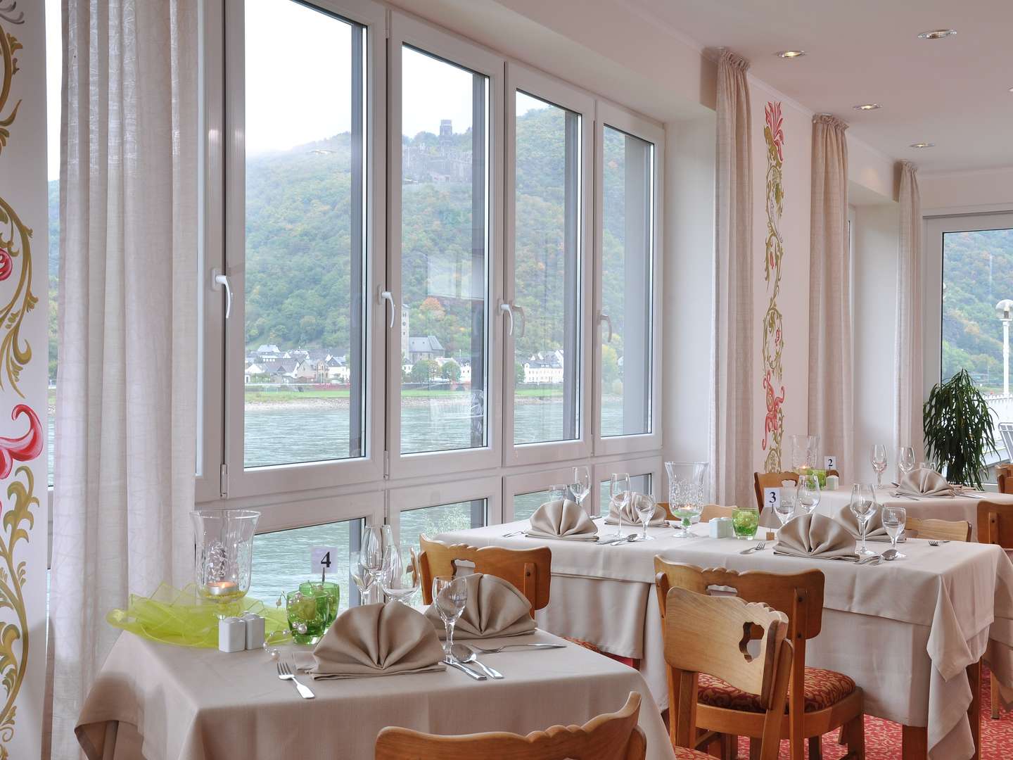 Gourmet-Auszeit im Tal der Loreley - 2 Tage am Rheinufer