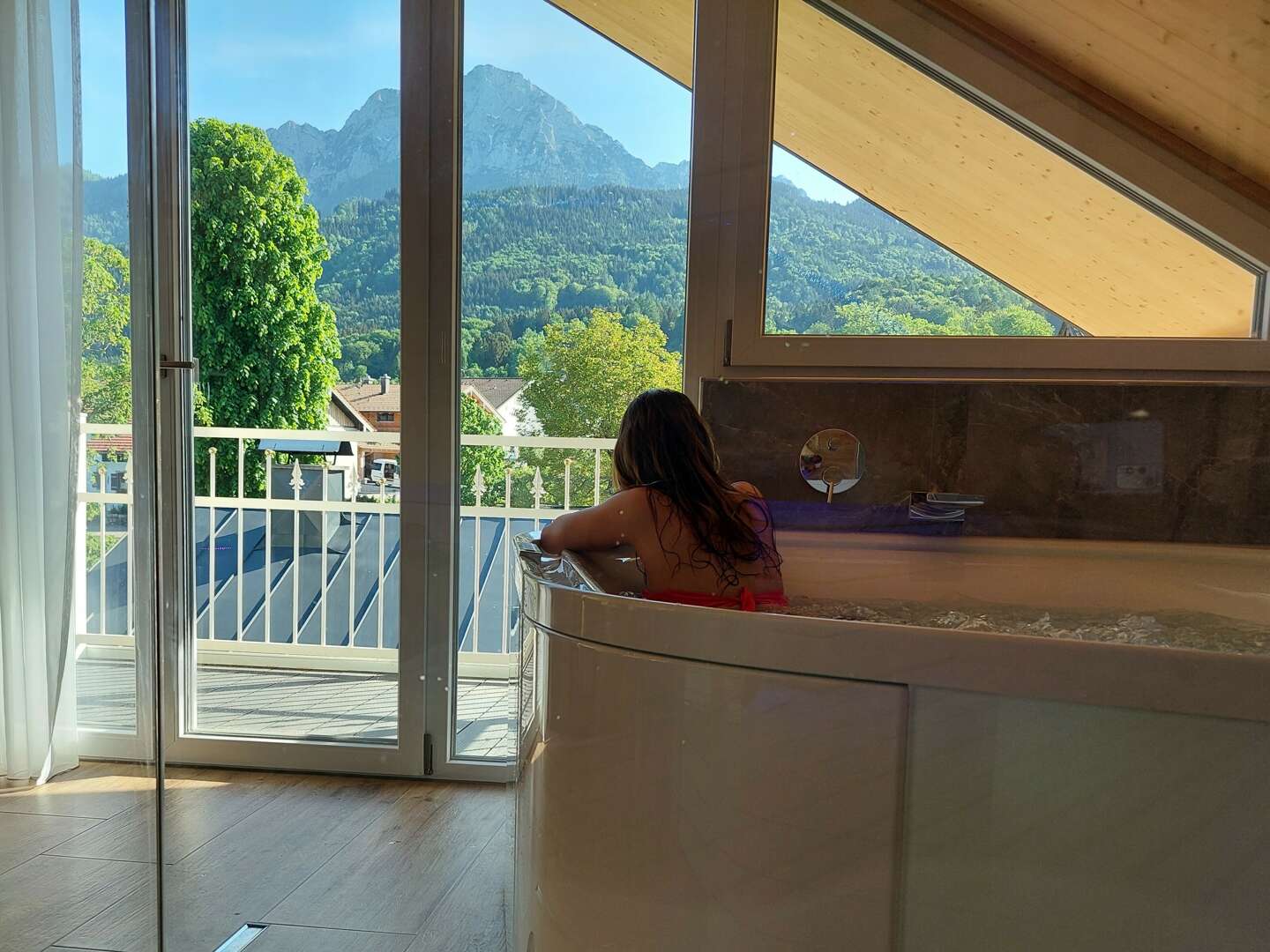 Alpenklänge und Wellnesszeit zu Zweit in den Bergen im Berchtesgadener-Land