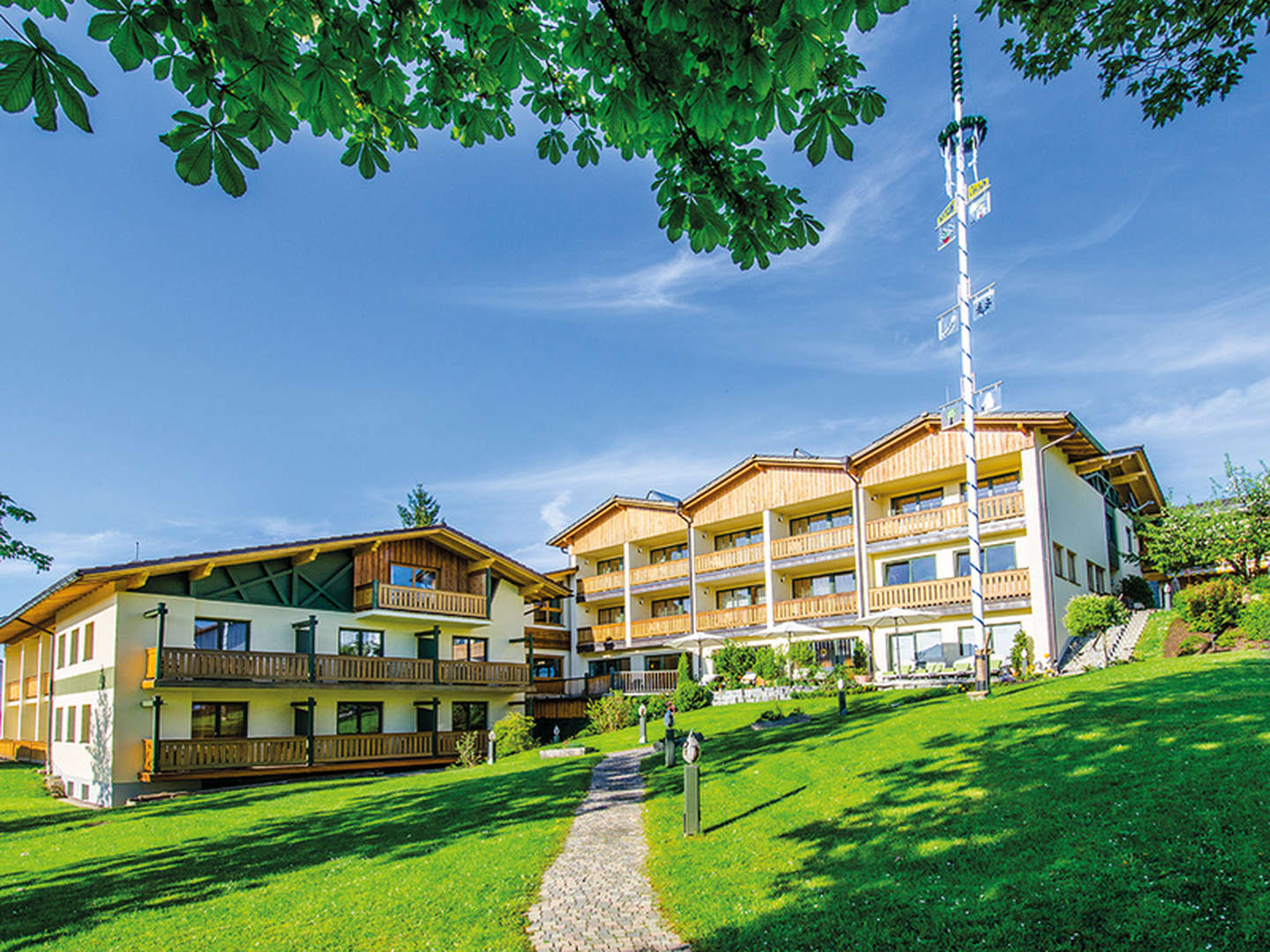 Wochenpauschale mit Frühstück im GlasHotel 