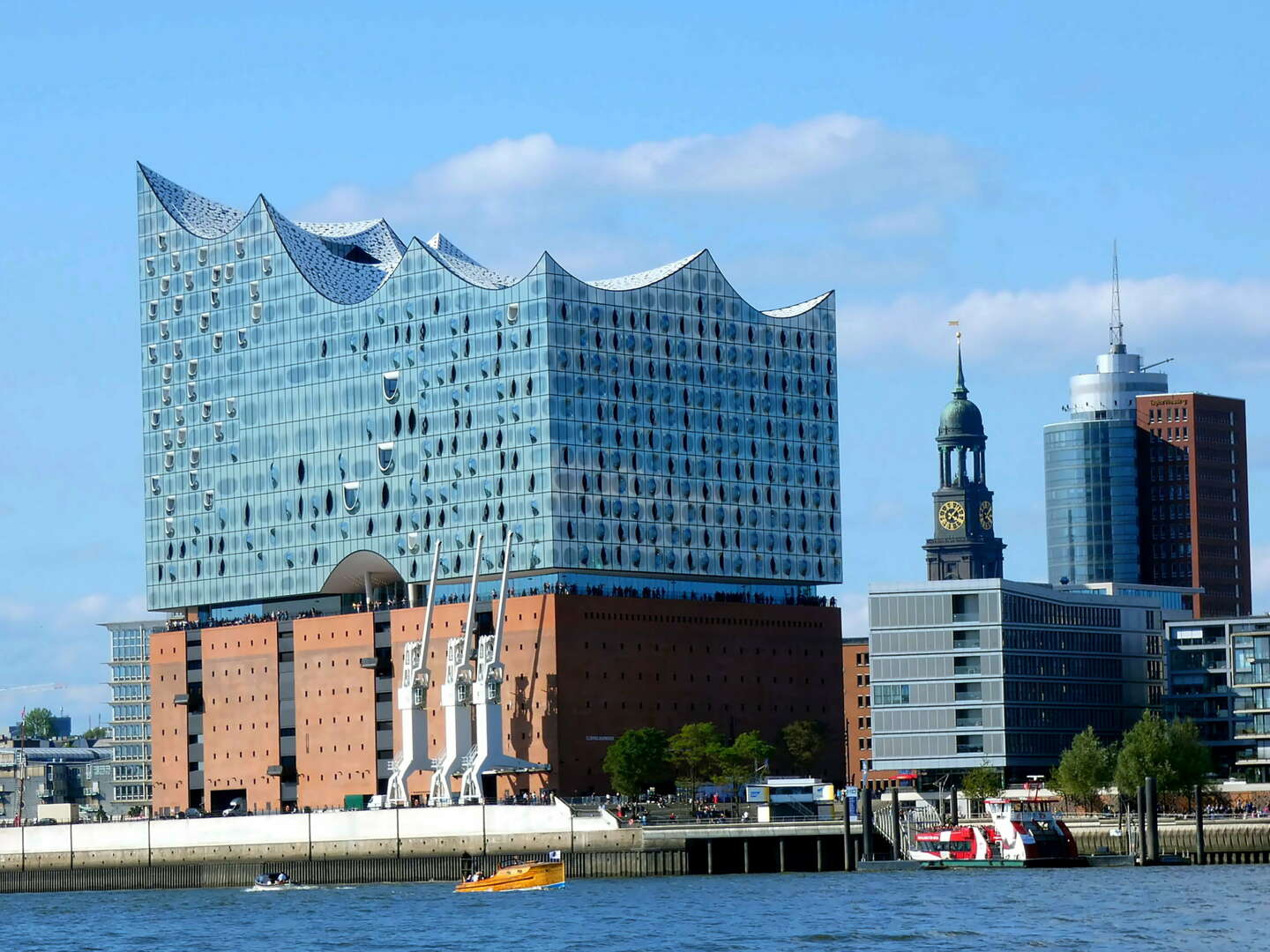 4 Tage Sightseeing & City-Shopping in Hamburg