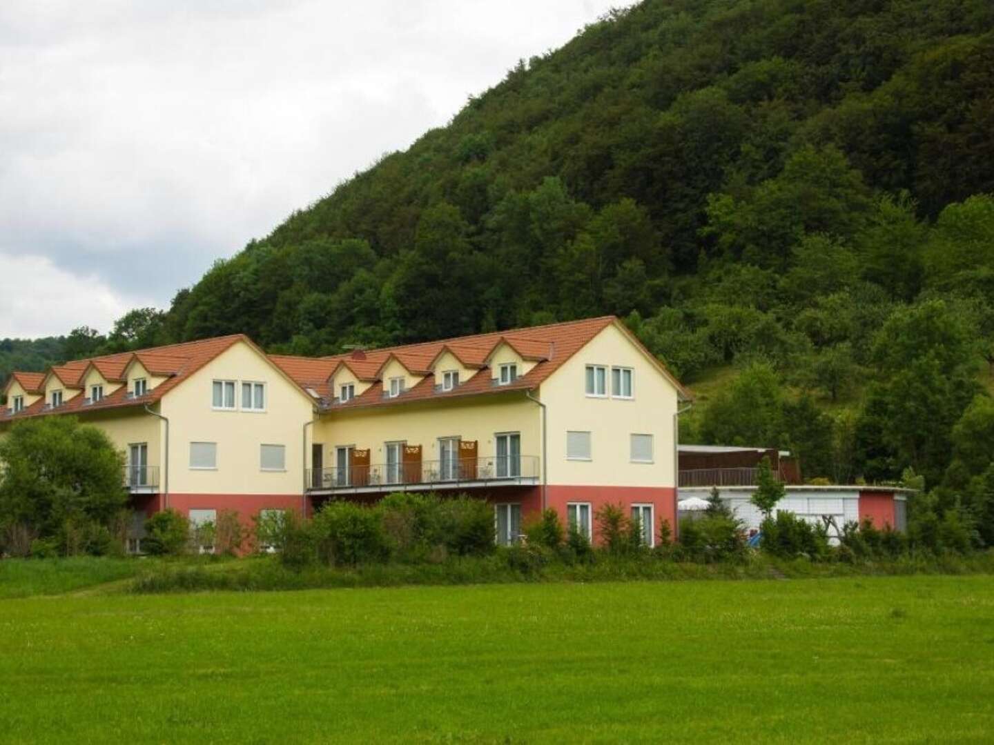 Kuschel mit mir auf der schwäbischen Alb - mit Candle-Light-Menü & Schokofondue