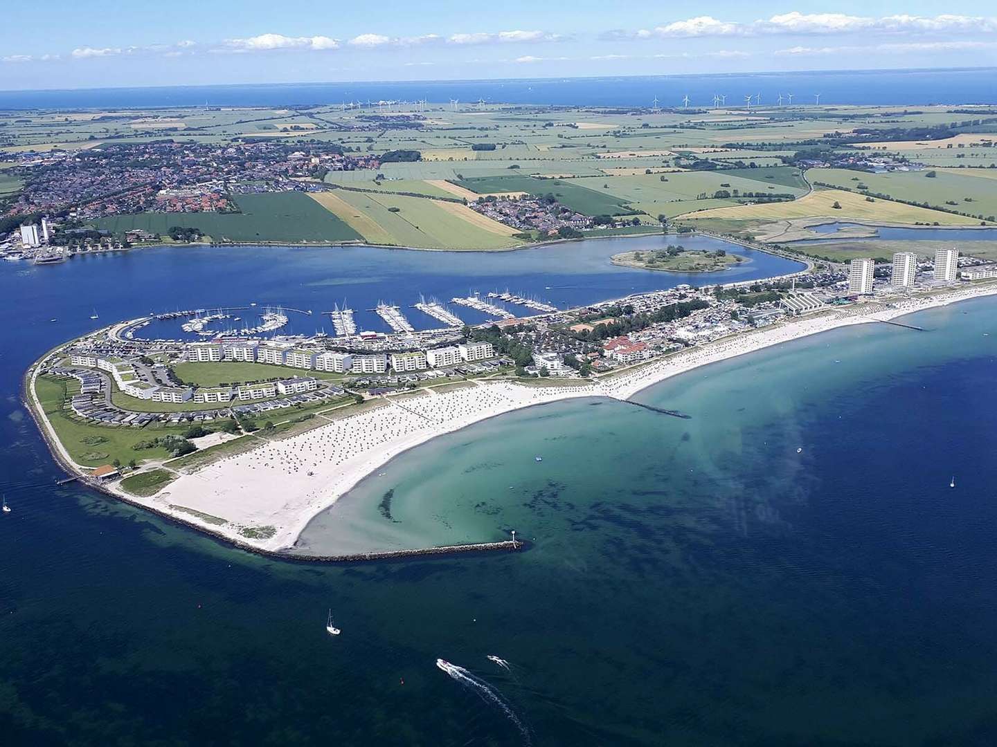 Direkt an der Ostsee auf der Sonneninsel Fehmarn inkl. Abendessen