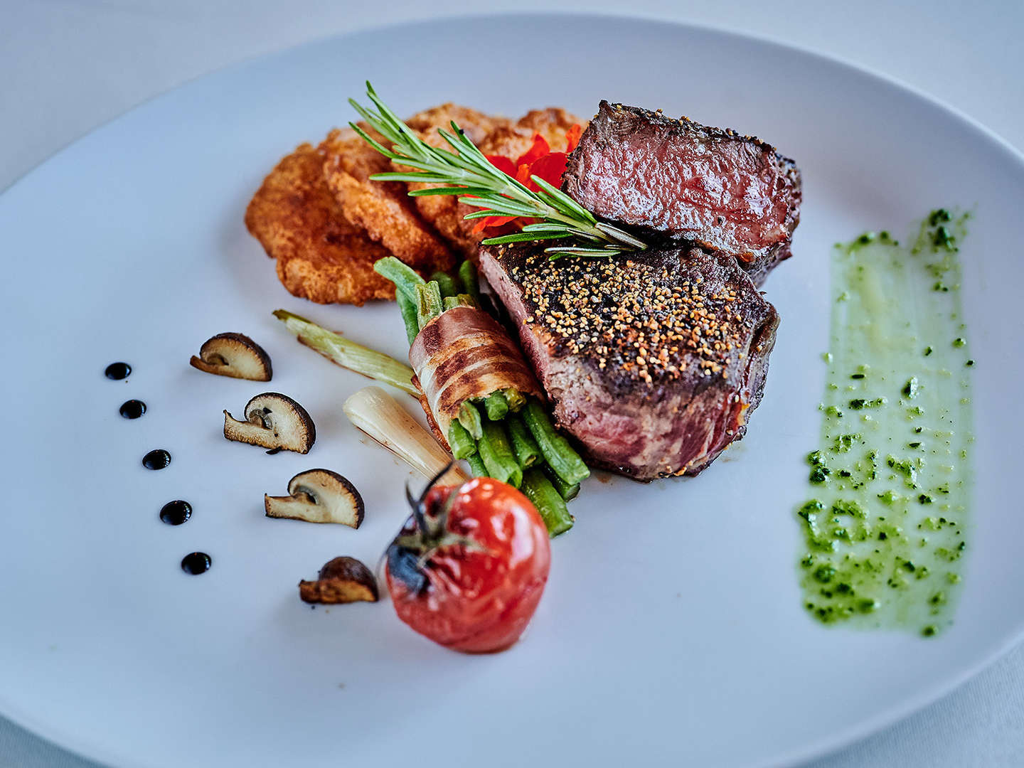 Romantik-Wellness im Himmelbett  und Sternenhimmel- inkl.Candle-Light-Dinner