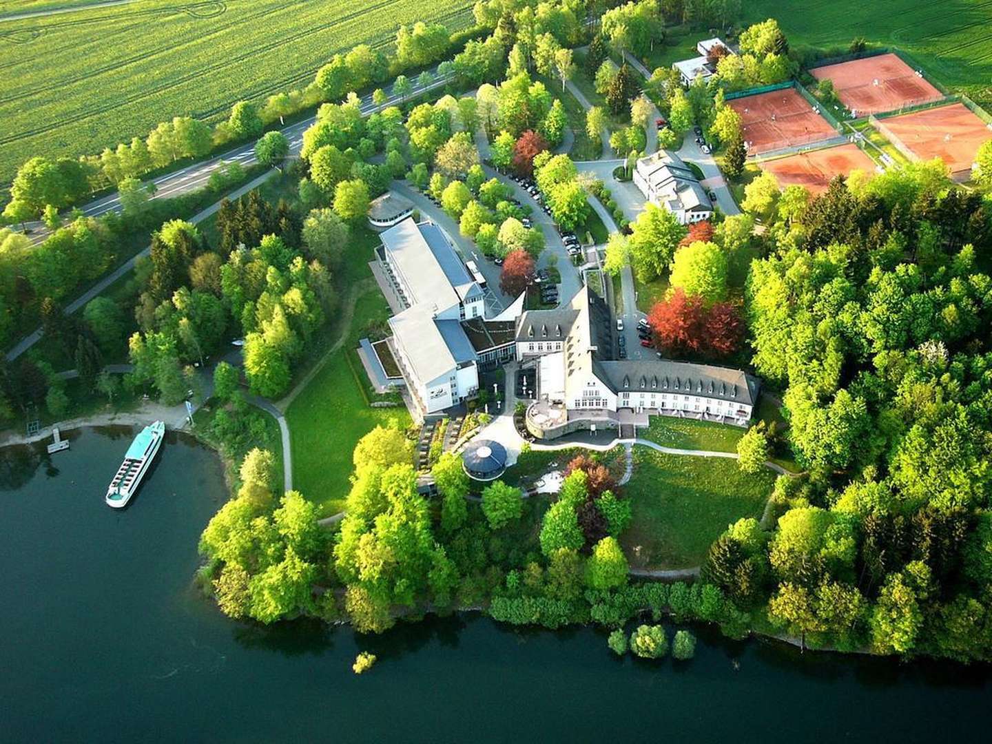 Kurzurlaub direkt am See im Sauerland inkl. HP