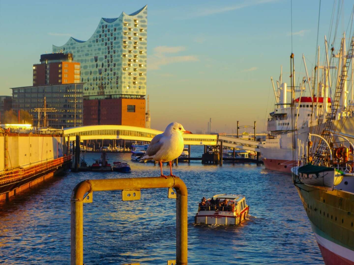 4 Tage Hamburg Special inkl. Stadt- & Hafenrundfahrt 