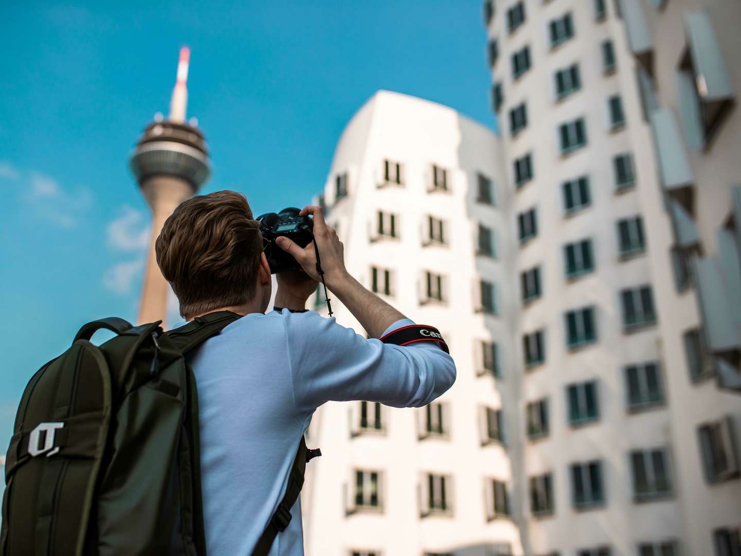 Exklusiver Kurztrip nach Düsseldorf - Shoppen, Kultur & Architektur