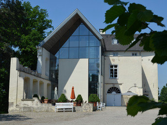 Romantiknacht auf der Burg inkl. Vesperplatte & Wein