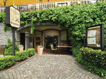 Romantik Special an der Mosel inkl. Candlelight Menü, Moorpackung & Massage