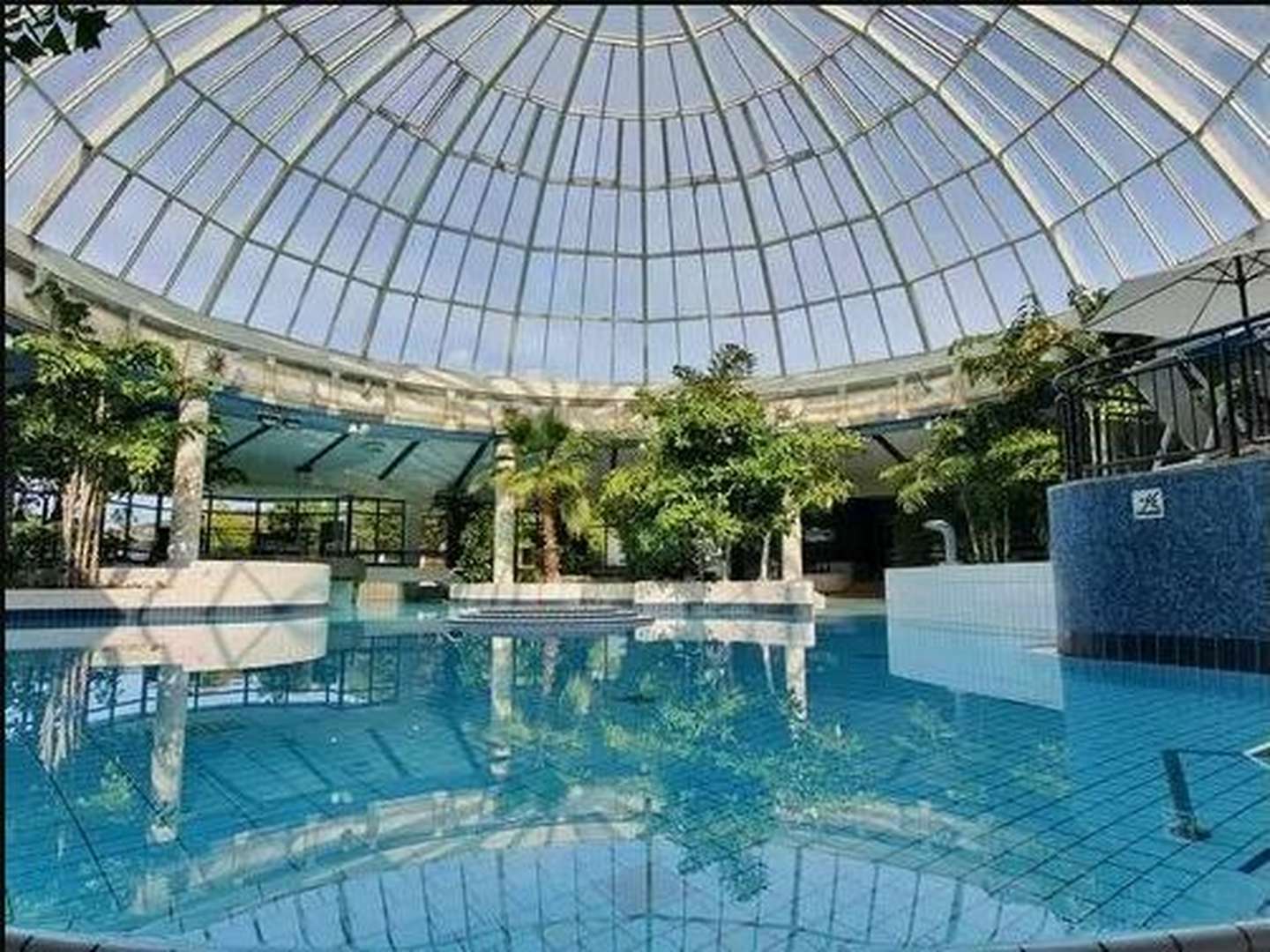 Kurze Wellnessauszeit im Taunus mit der Rhein-Main-Therme  1 Nacht / 2 Tage