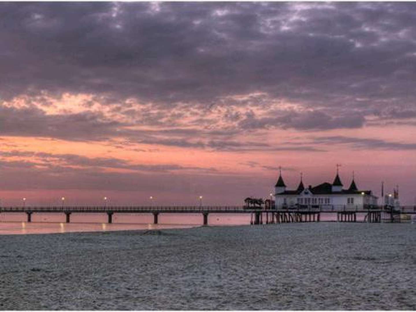 Entspannungs-Urlaub direkt am Strand im Kanadischen Strandbungalow (3 Nächte)