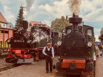 Eisenbahnromantik am Museumsbahnhof Bertsdorf