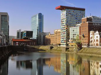 Düsseldorf hoch hinaus - 4 Tage Kurzurlaub am Hafen