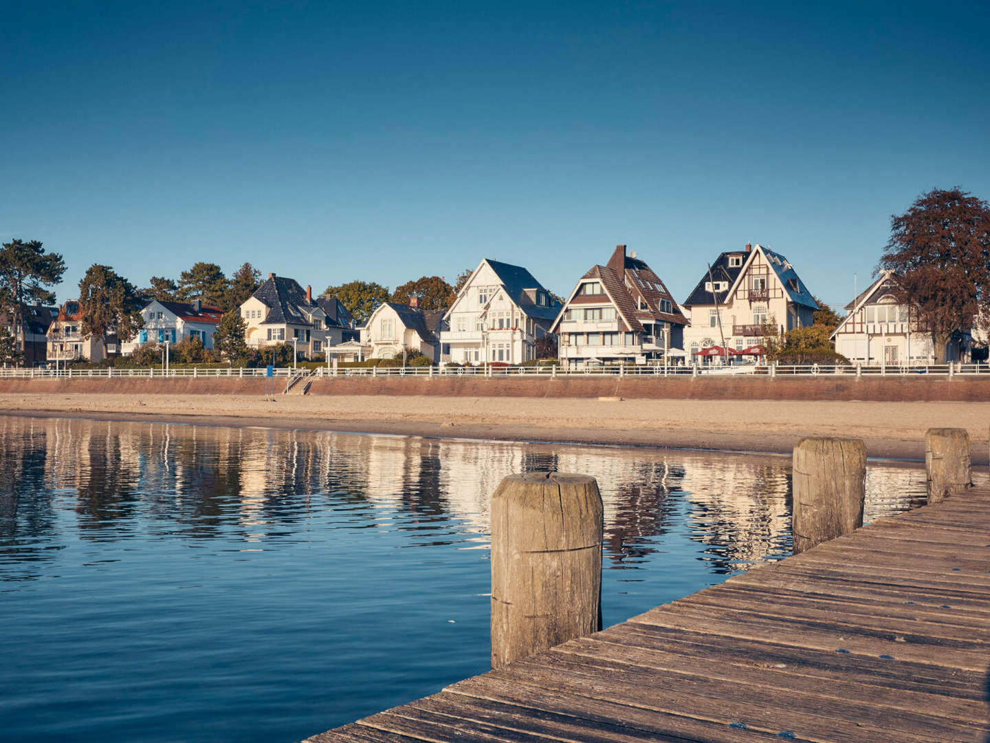 5 Romantiktage in Travemünde direkt am Strand I Frühling oder Herbst