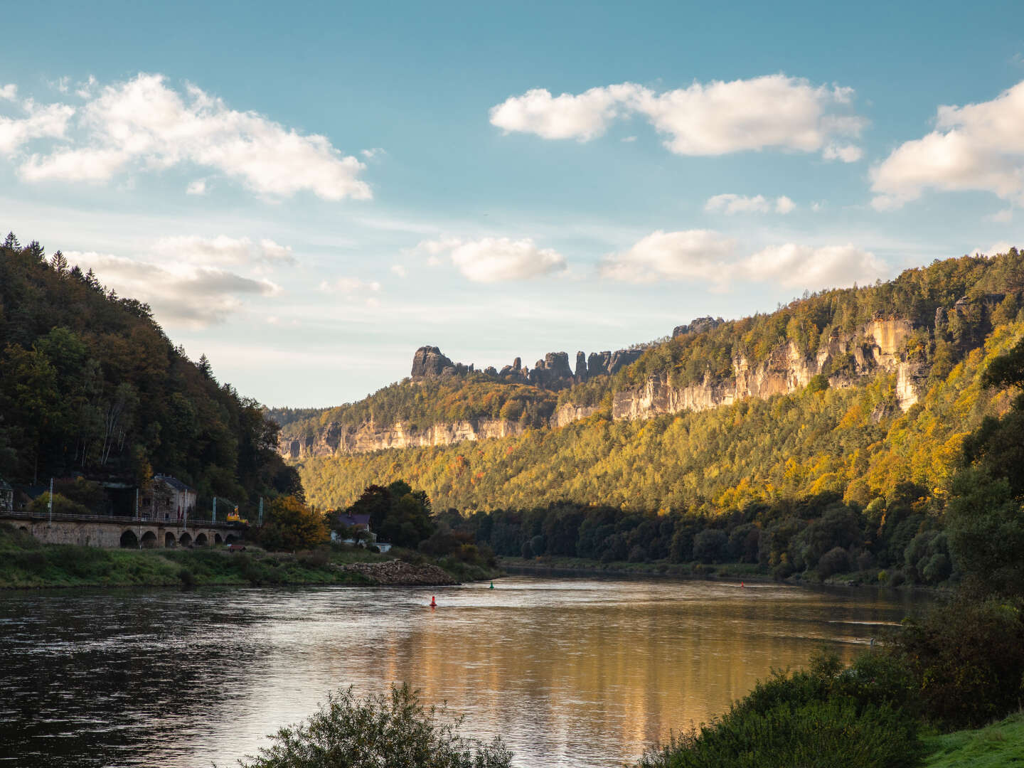 6 Tage in Schmilka direkt an der Elbe in der Sächsischen Schweiz 