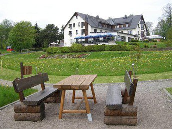 In des Waldes Ruh im Erzgebirge 