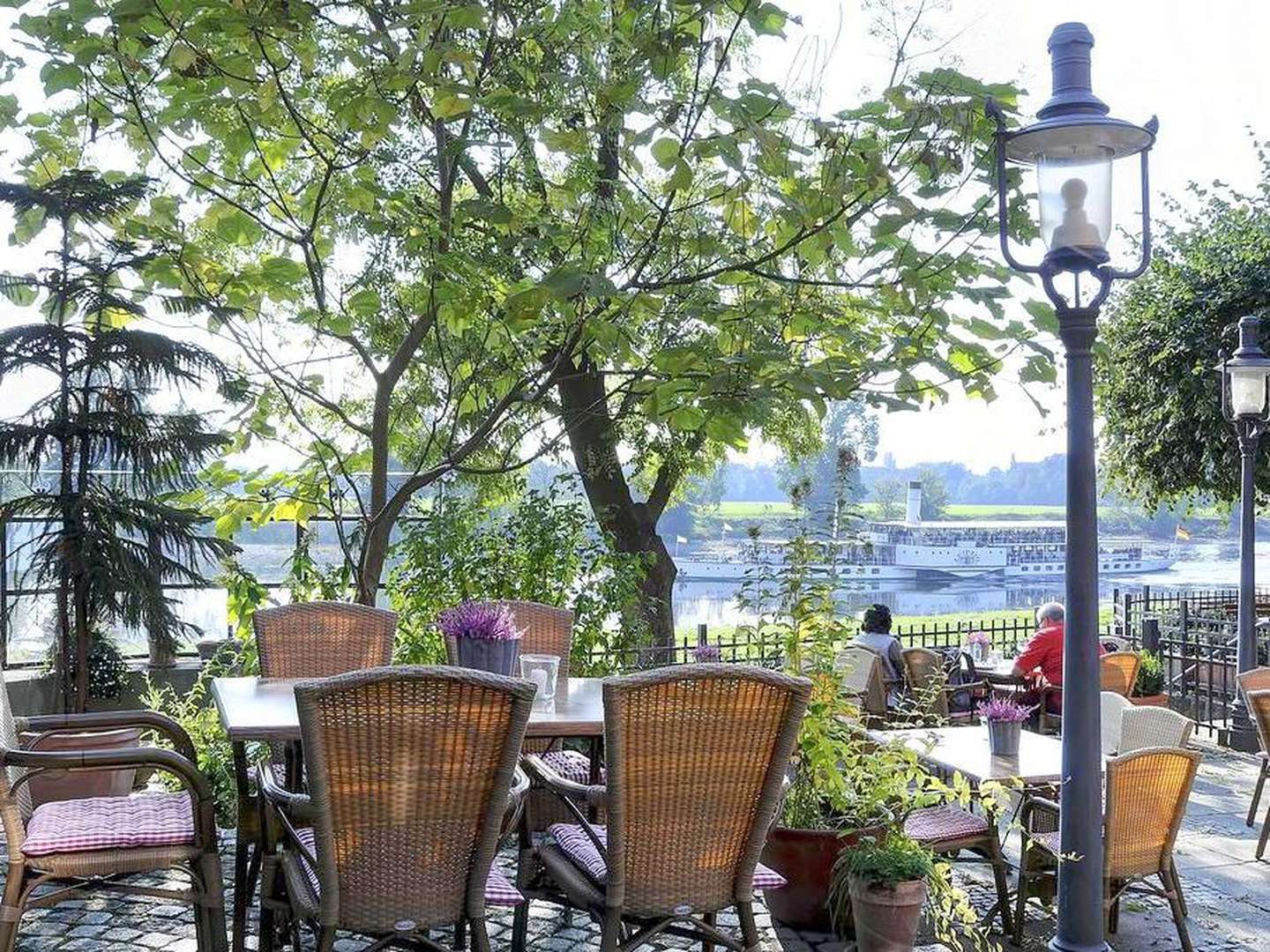 Romantik an der Elbe - 4 Tage im Hotel Elbterrasse Wachwitz - HS