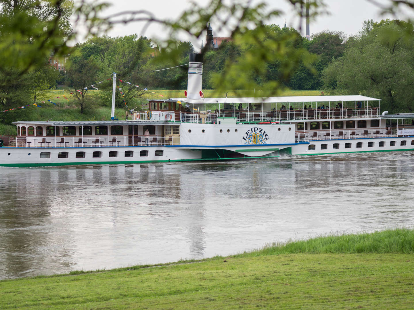 Romantik an der Elbe - 4 Tage im Hotel Elbterrasse Wachwitz - HS