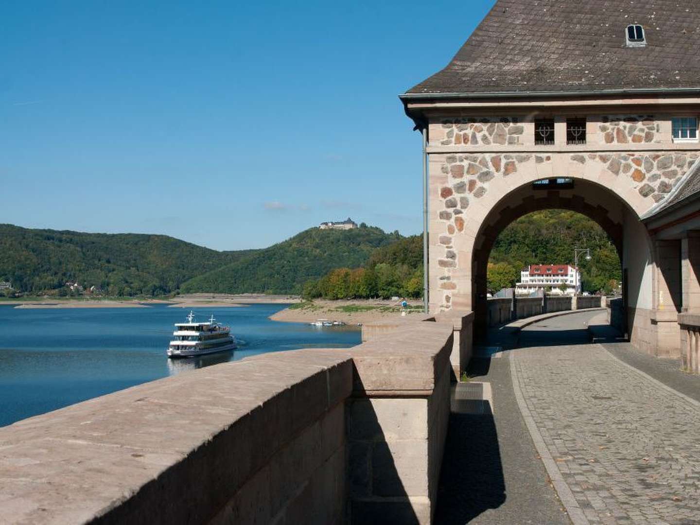 Waldeck entdecken inkl. Edersee Schifffahrt