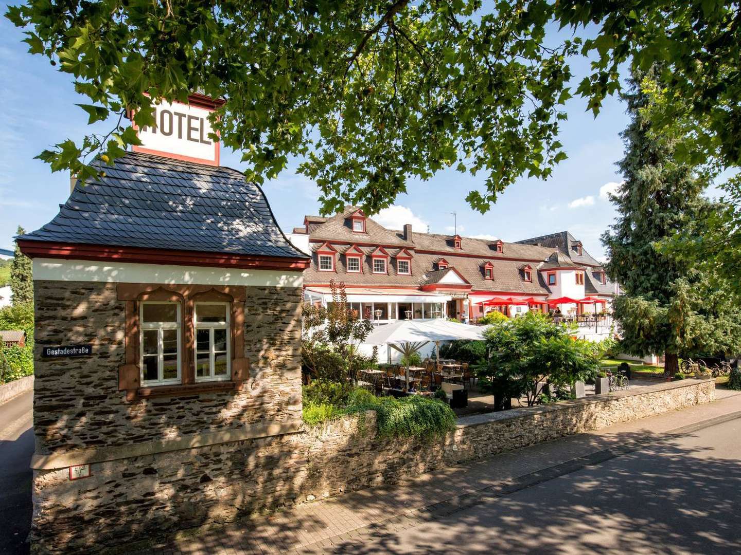 Romantische Mosel-Auszeit inkl. Genießermenü und Massage - 4 Tage