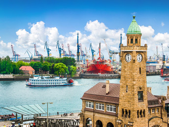 Hamburg entdecken - mit Bus, Bahn & Fähre