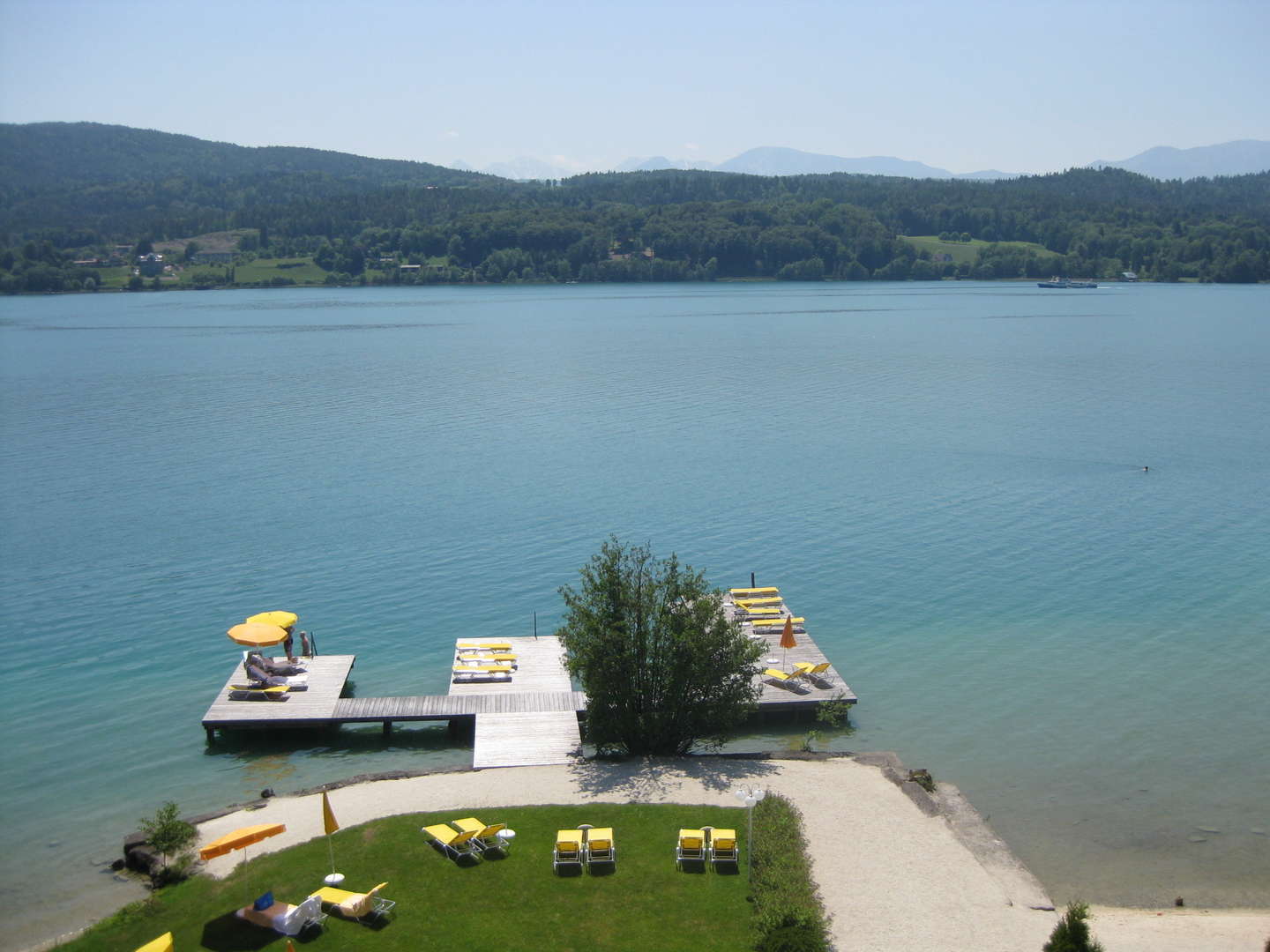 Bed & Breakfast - 1. Reihe fußfrei am Wörthersee  | 4 Nächte   