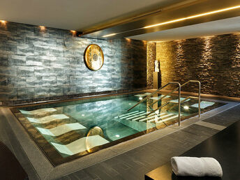 Romantische Wellness-Auszeit im Asia Hotel & Spa Leoben