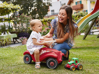 Familienurlaub in der Steiermark mit großen Erlebnisspielplatz | 5 Nächte