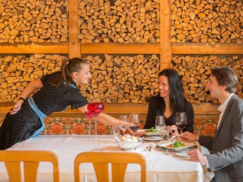 Winterstille trifft Herzenswärme zur Adventzeit in Saalbach Hinterglemm 