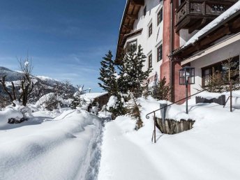 Winterliche Auszeit in Osttirol inkl. Halbpension - Skibushaltestelle direkt beim Hotel | 1 Nacht