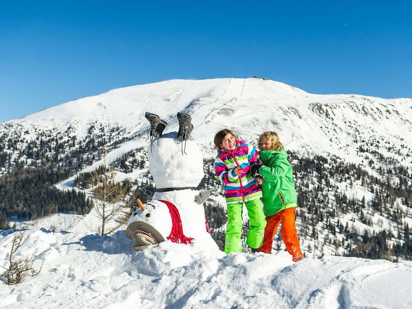 Kids on SKI | inkl. 1 Kind bis 5,9 gratis & Wohlfühl VOLLpension| 7 Nächte