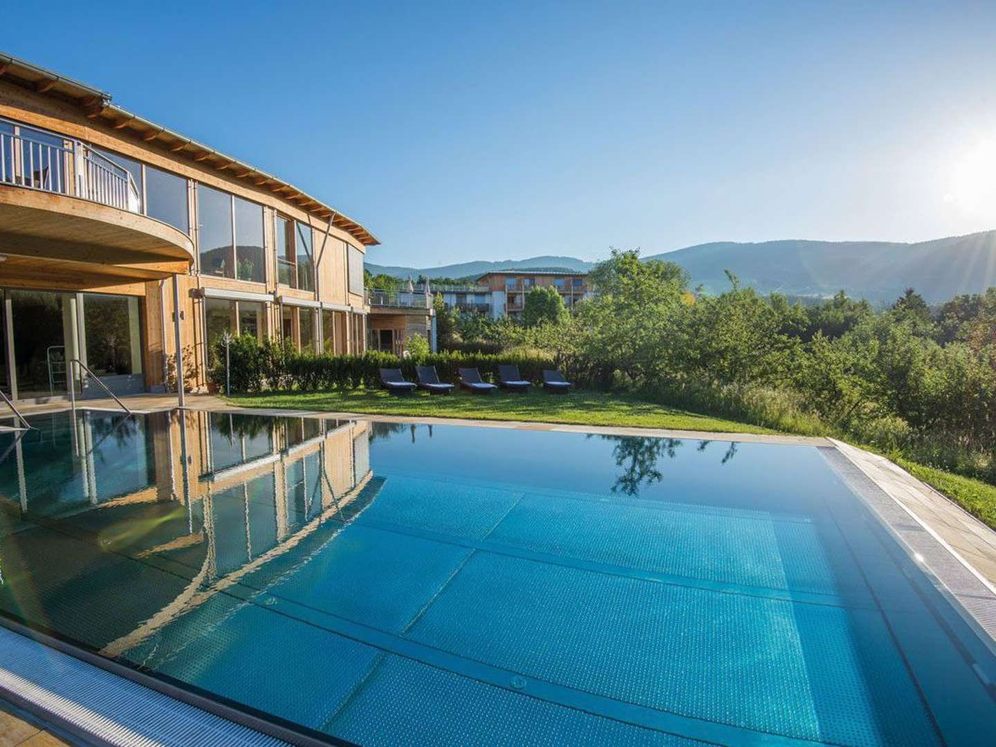 Genieß den Sommer im 4* Retter Bio-Natur-Resort inkl. 4-Gang Menü & Massage | 5 Nächte