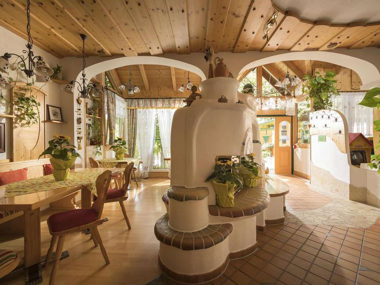 Urlaub zum Staatsfeiertag im idyllischen Hotel nahe der Therme Loipersdorf | 5 Tage