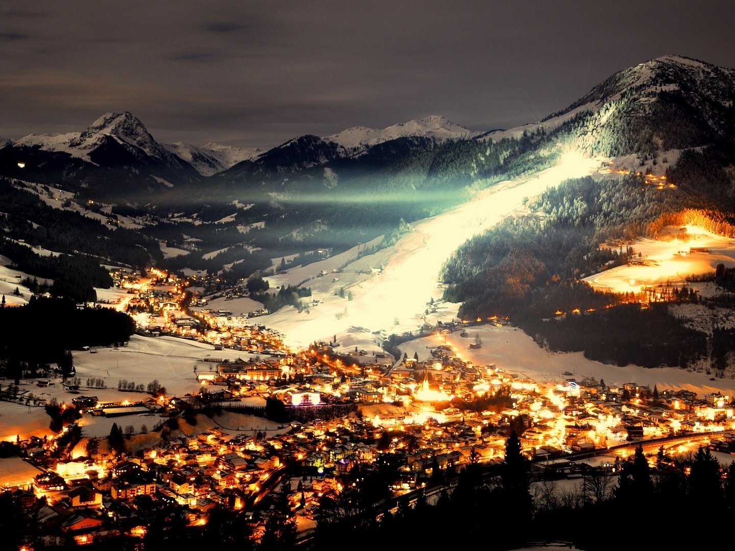 4=3 Vorweihnachtszauber inkl. Skipass in den Kitzbüheler Alpen