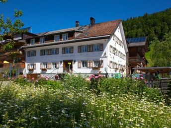 Familienurlaub im Bregenzerwald inkl. HP & Kinderbetreuung | 2 Nächte