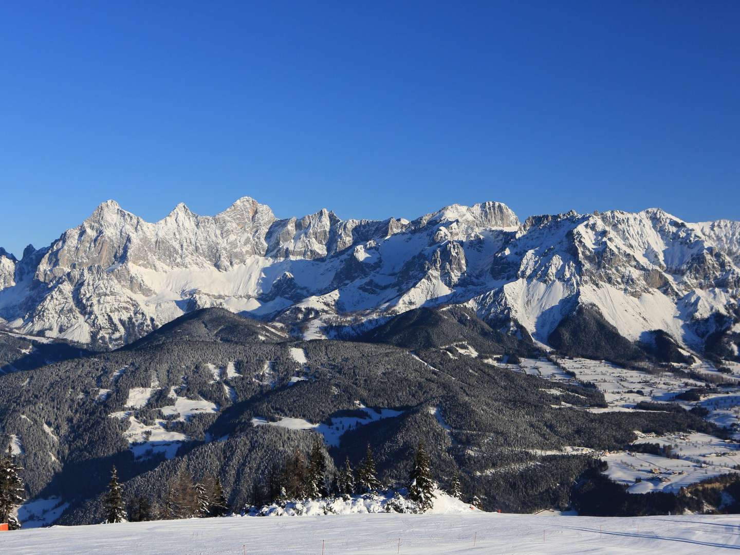 4=3 Winterurlaub im Skiparadies im Hotel direkt an der Piste zum Vorteilspreis