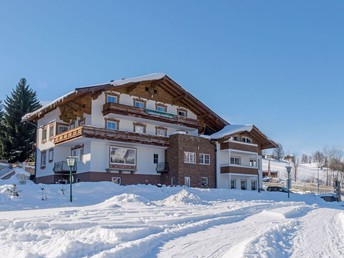 Winterurlaub in Bestlage in Schladming-Rohrmoos direkt an der Piste | 4 Nächte