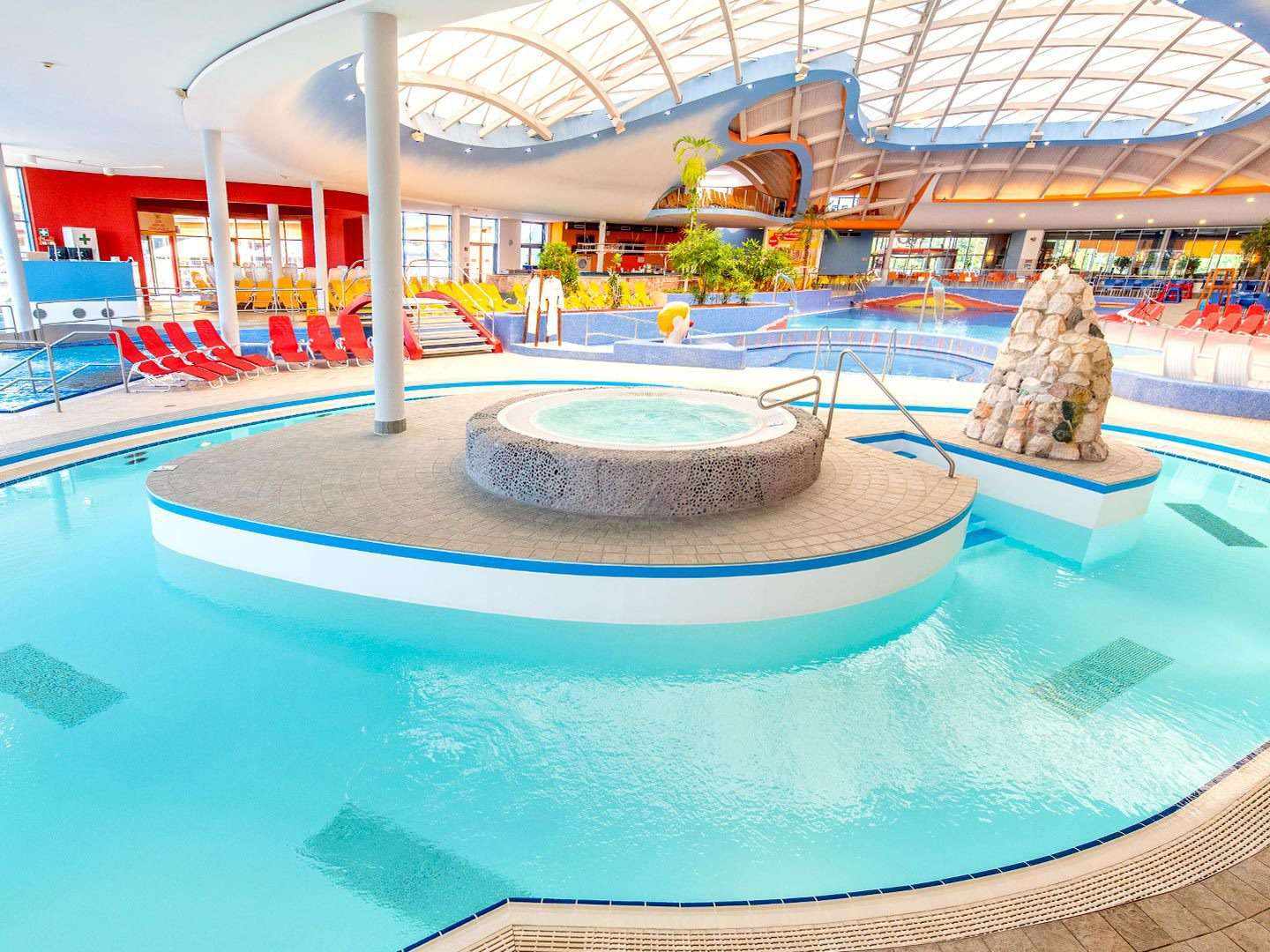 Familienurlaub im Thermen Resort inkl. 2 Kinder bis 14,9 Jahre | 4 Tage