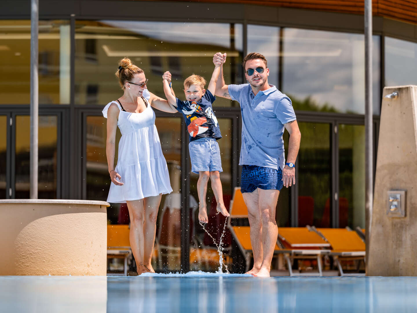 Familienurlaub im Thermen Resort inkl. 2 Kinder bis 14,9 Jahre | 4 Tage