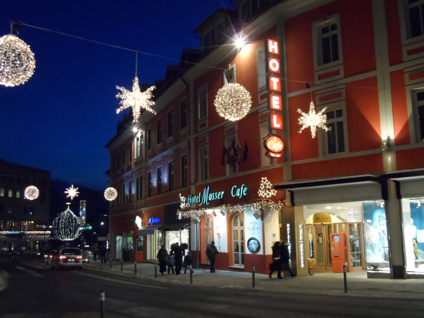 Valentinstag in Villach inkl. Abendessen im Stella Marina - zum Seestern 