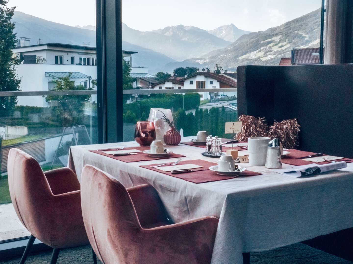 Freundinnentage im 4*S Hotel im Zillertal mit prickelnder & süßer Überraschung