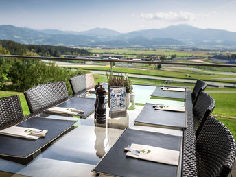 Kurzurlaub mit einzigartigem Blick über den Red Bull Ring | 2 Tage inkl. Therme AquaLux