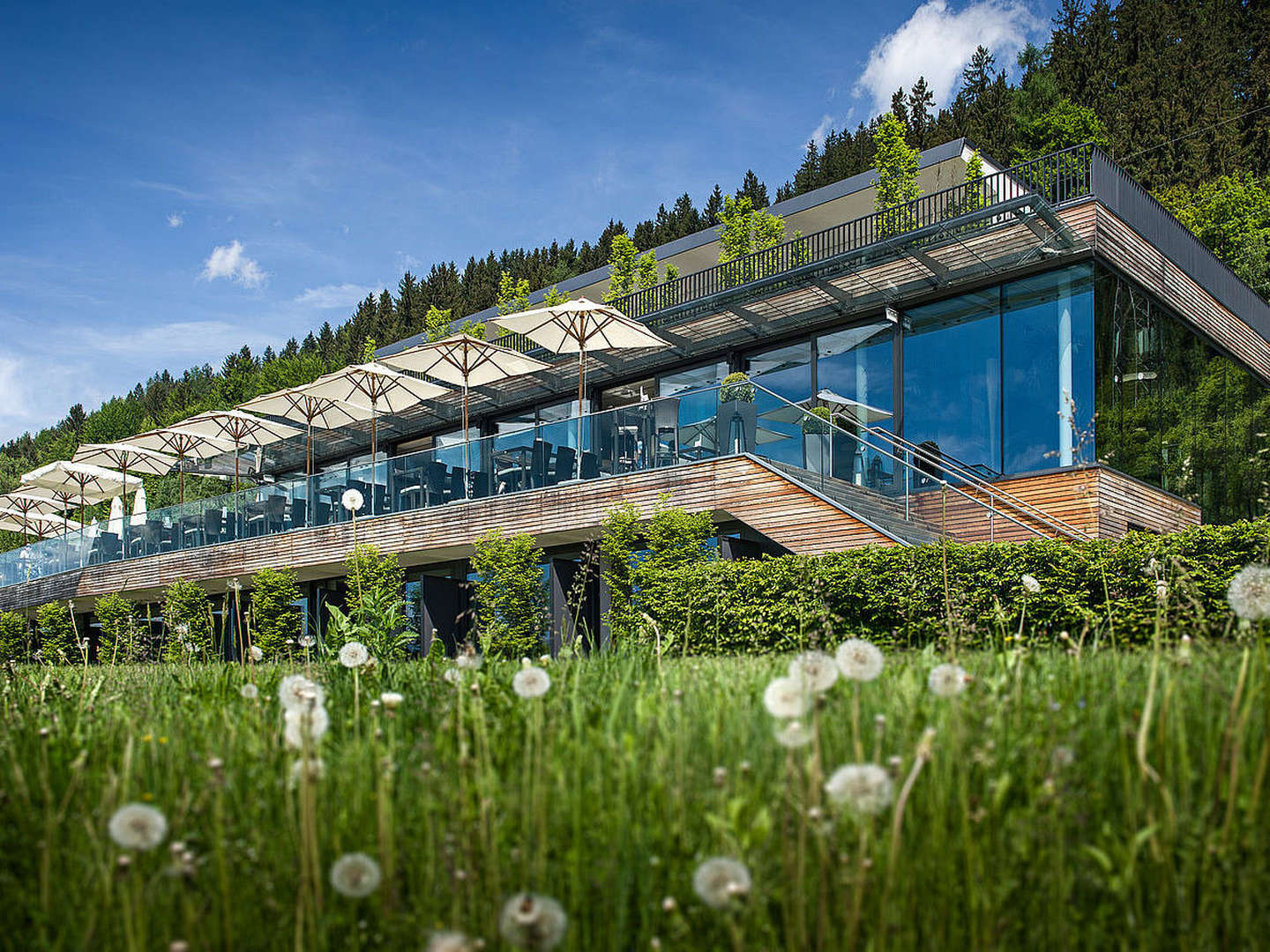 Kurzurlaub mit einzigartigem Blick über den Red Bull Ring | 5 Tage inkl. Therme AquaLux 