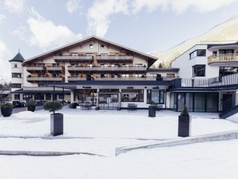 Winterurlaub - Skispaß & Schneeschuhwandern im Ötztal | 5 Nächte