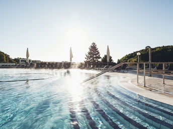 2 Thermentage in Loipersdorf inkl. Verwöhnpension & Eintritt