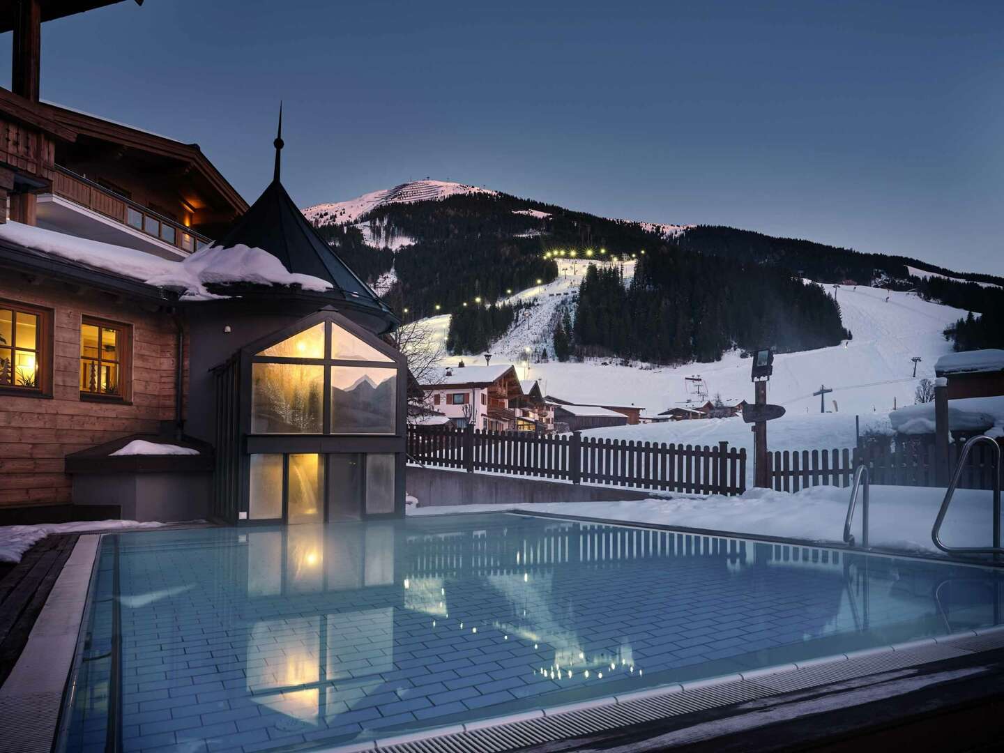 Sommerurlaub in Saalbach Hinterglemm mit Rooftop-Relax-Area | 6 Nächte