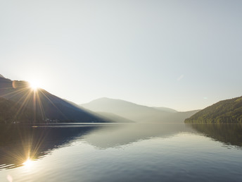 Kurzurlaub am Millstätter See mit Privatstrand & Infinitypool | 7 Nächte