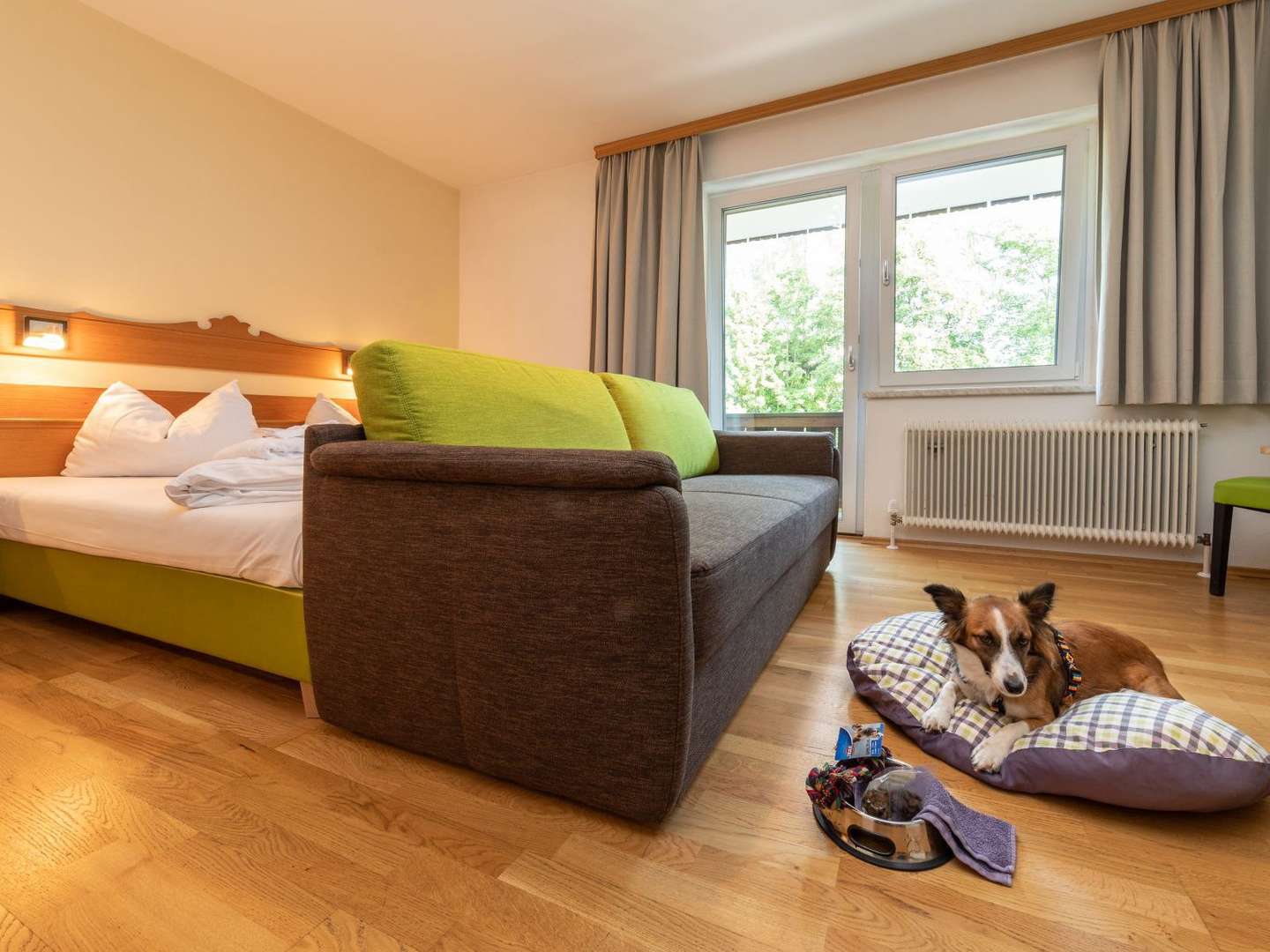 Wanderromantik mit Hund | 5 Nächte inkl. Romantikeisbecher & Frühstück am Zimmer