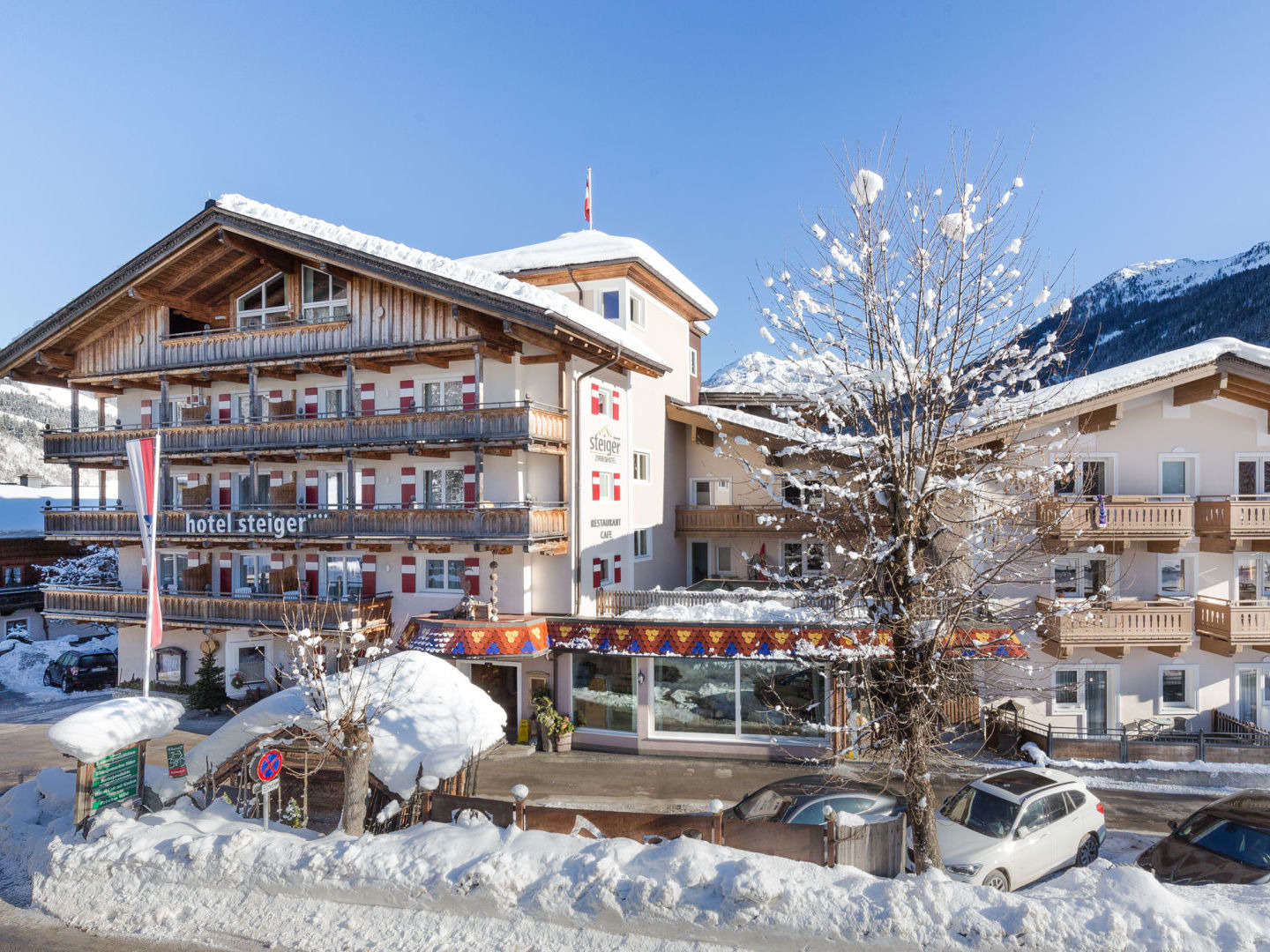 Weihnachten in den Salzburger Bergen inkl. Weihnachtsfeier am Heiligen Abend | 4 Nächte