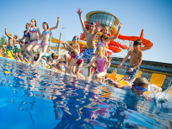 Familienurlaub in der Sonnentherme Lutzmannsburg | 3 Tage All Inclusive, Therme & Kinderbetreuung